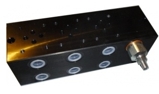 Плиты присоединительные