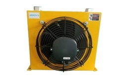 AH1012T маслоохладитель